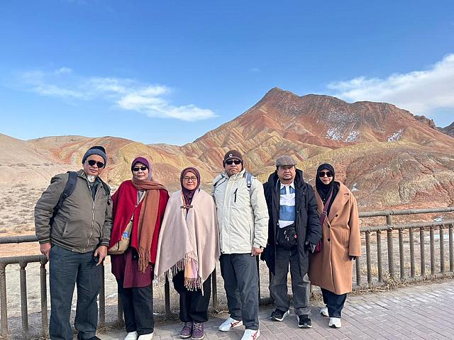 11H9M Silk Road Muslim Tour (Xian in & out)