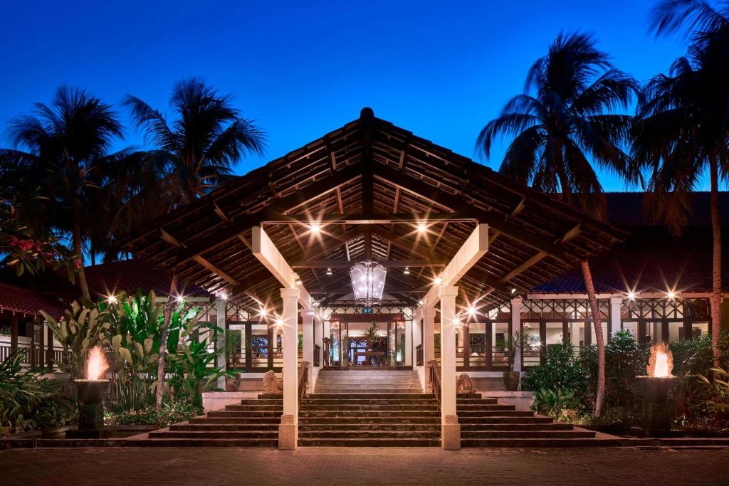 Sheraton Sengigi 4