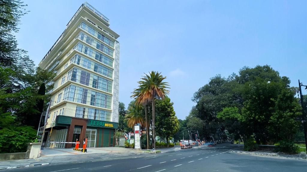 Tebu Hotel 8