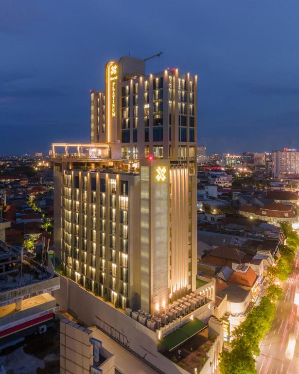 Platinum Hotel 5