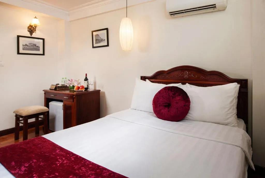 Hanoi Golden Moon Hotel & Travel 3