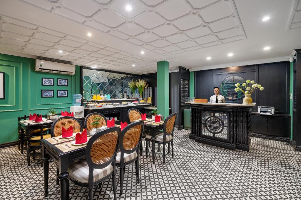 Hanoi Ancient Paradise Hotel 1