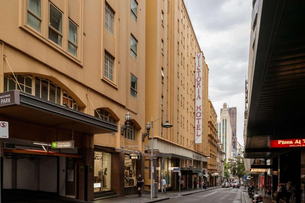 The Victoria Hotel 1