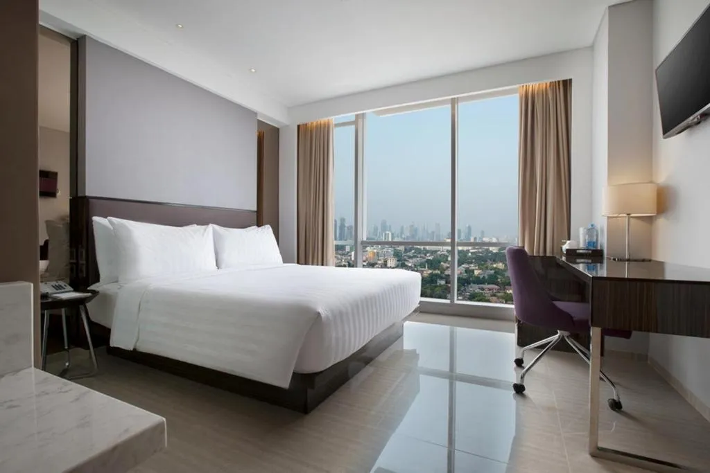 Santika Premier Hayam Wuruk Hotel 3