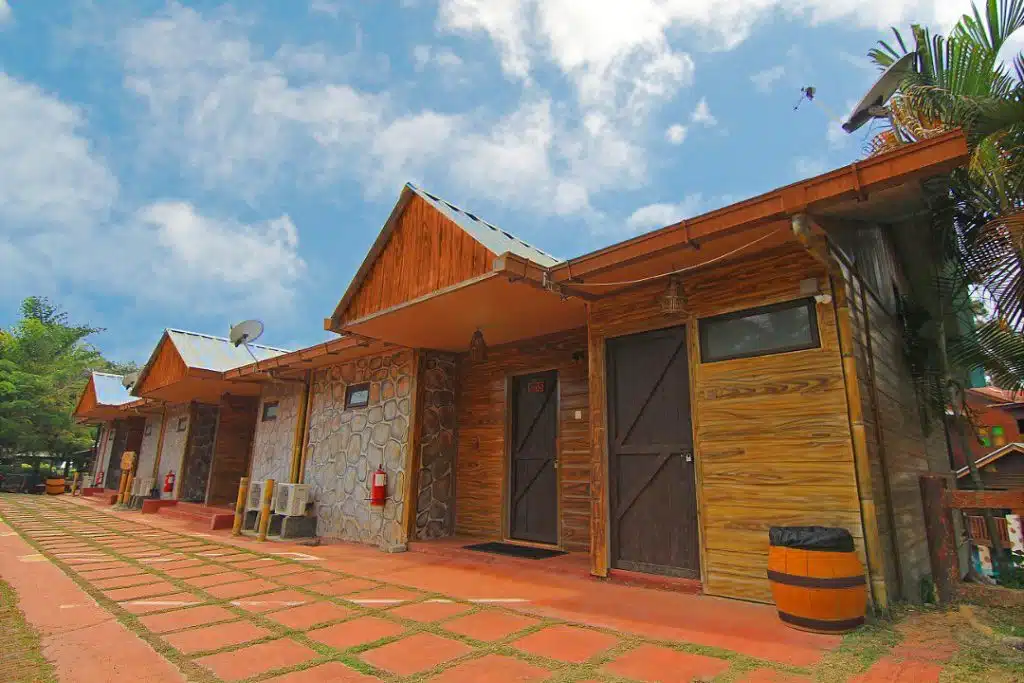 Kg House, Eagle Terrace or Log Cabin - Twin Sharing 3