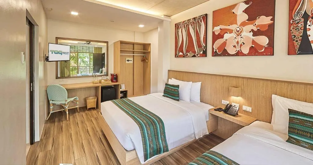 Tag Resort 4