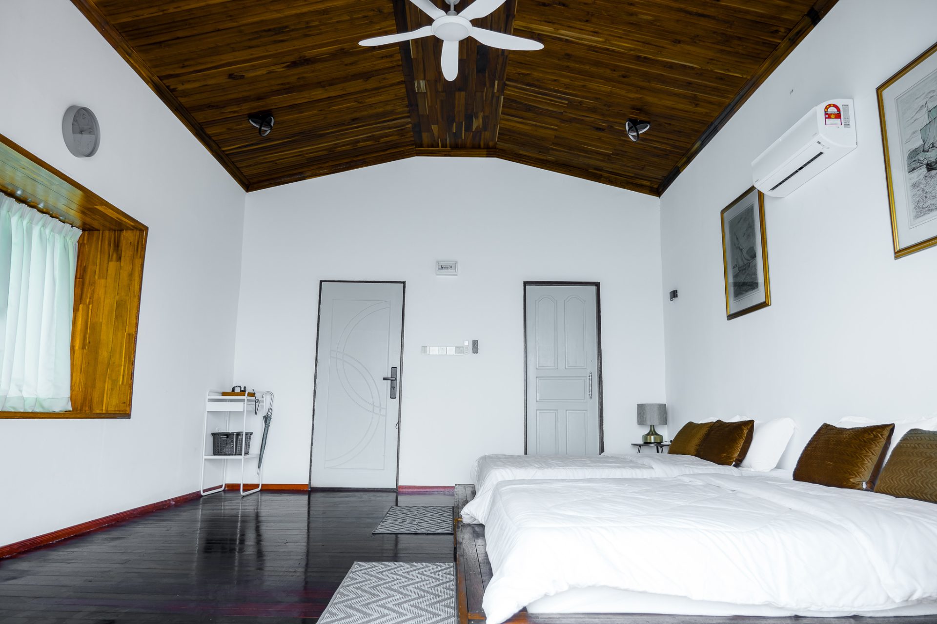White Modern Room, Dayang Resort 2