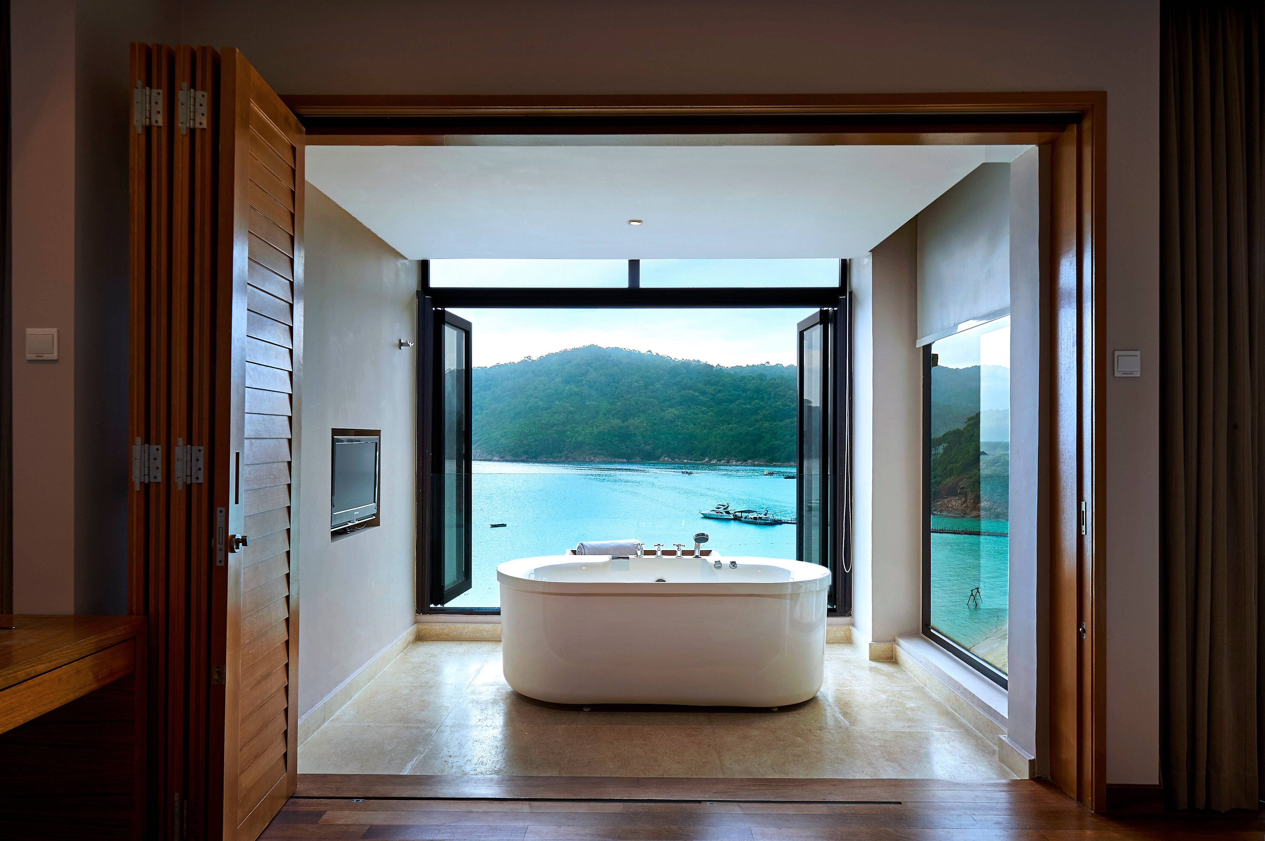 Cliff Bay Suite - Taaras Beach & Spa Resort 8