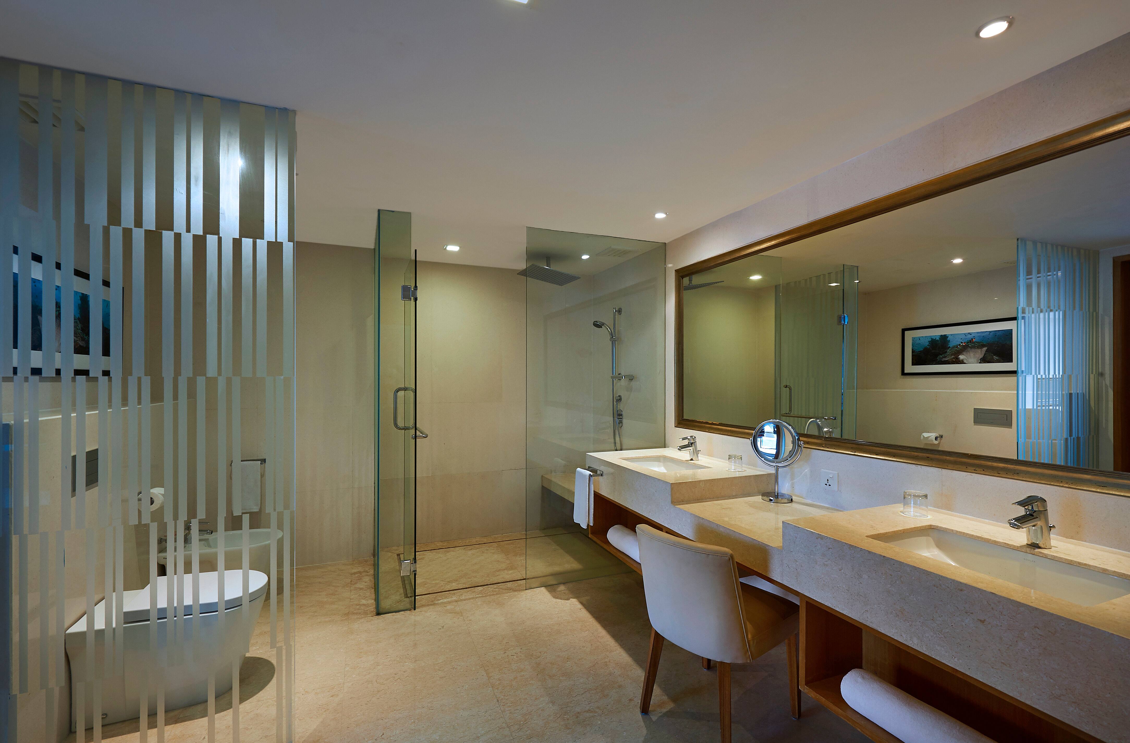 Cliff Bay Suite - Taaras Beach & Spa Resort 6