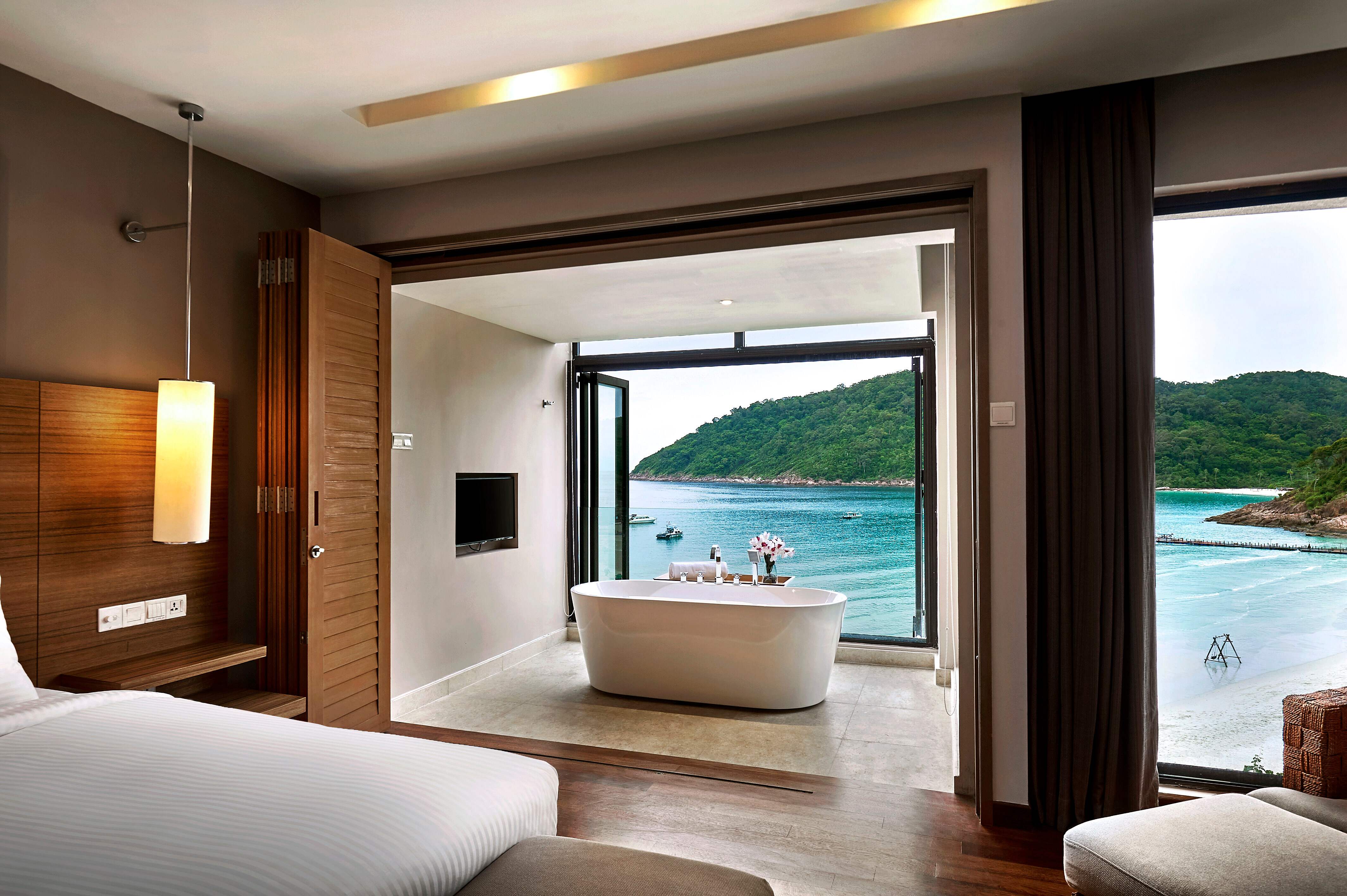 Cliff Bay Suite - Taaras Beach & Spa Resort 7