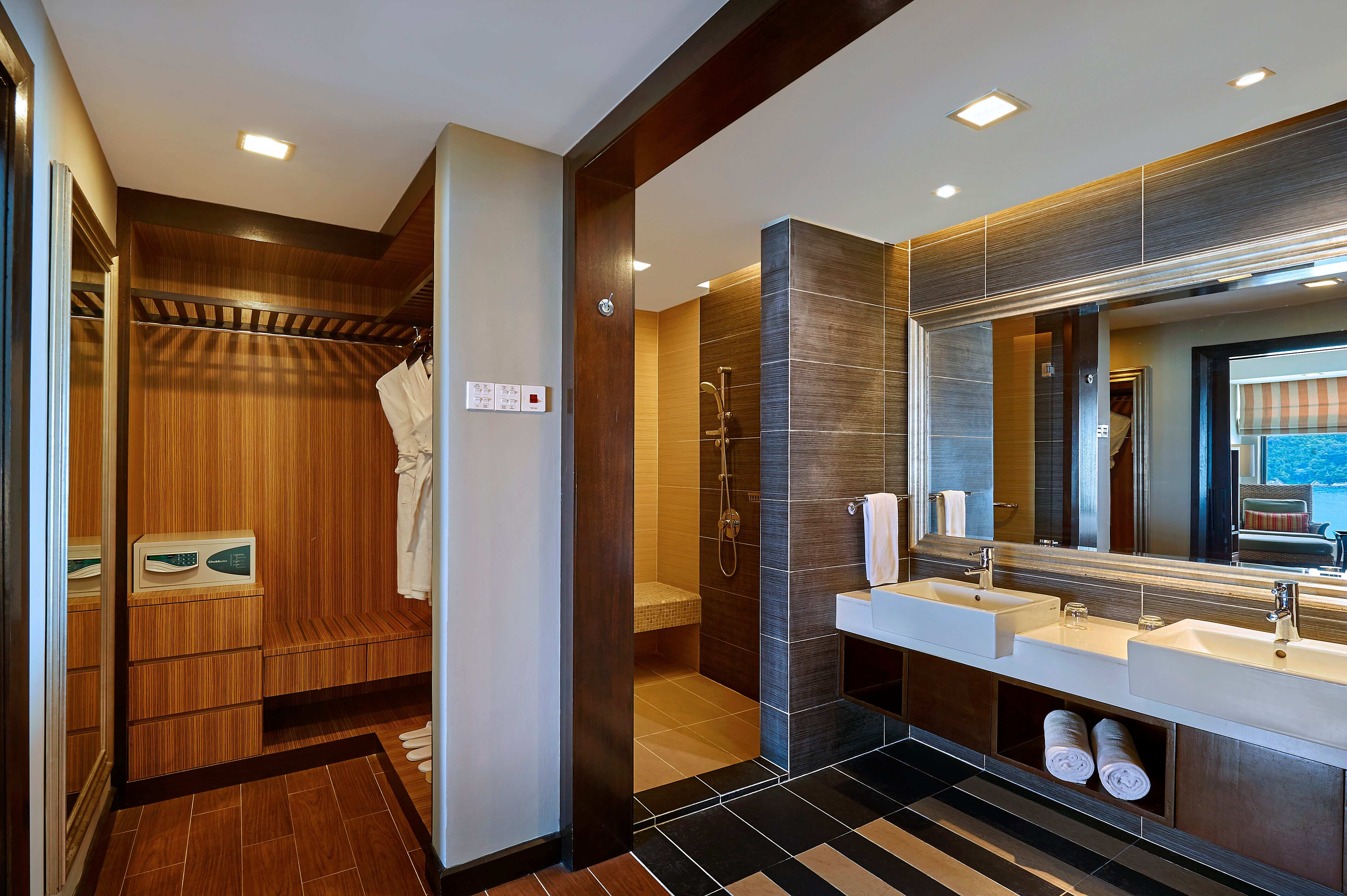 Cliff Premier Suite - Taaras Beach & Spa Resort 1