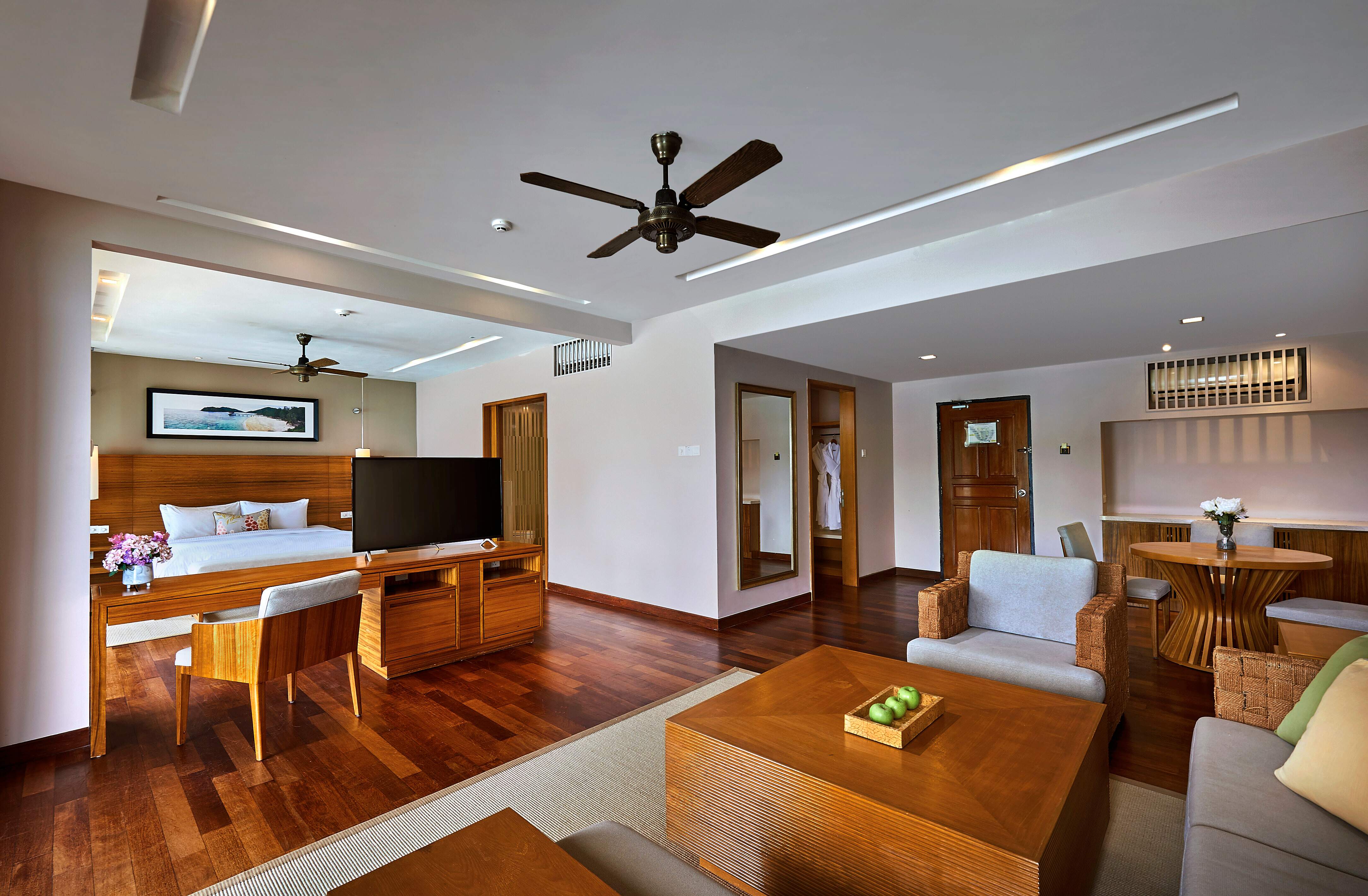 Two-Bedroom Bayview Suite - Taaras Beach & Spa Resort 12