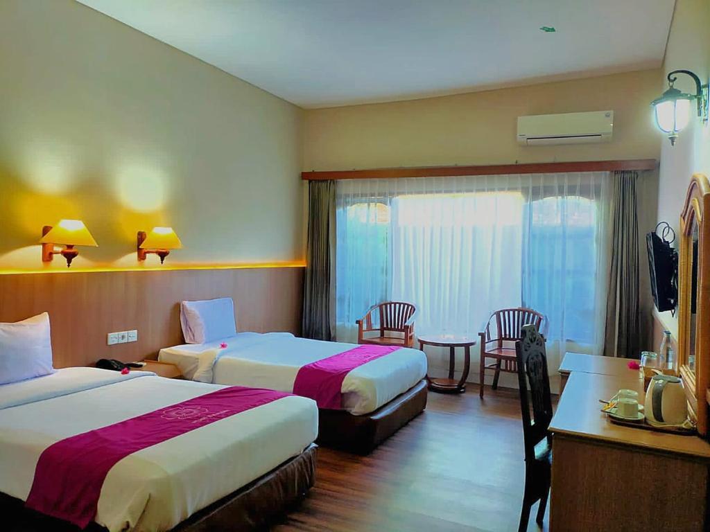Puri Saron Senggigi Hotel 2