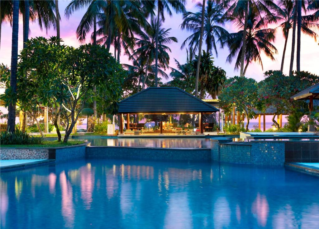 Holiday Resort Lombok 3