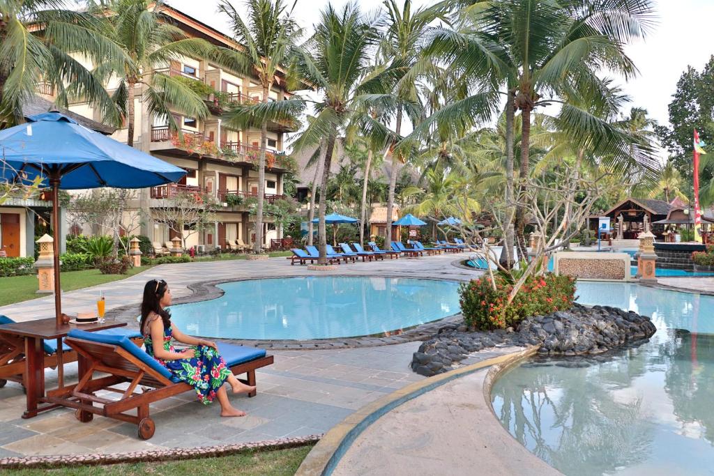 Jayakarta Beach Hotel 10
