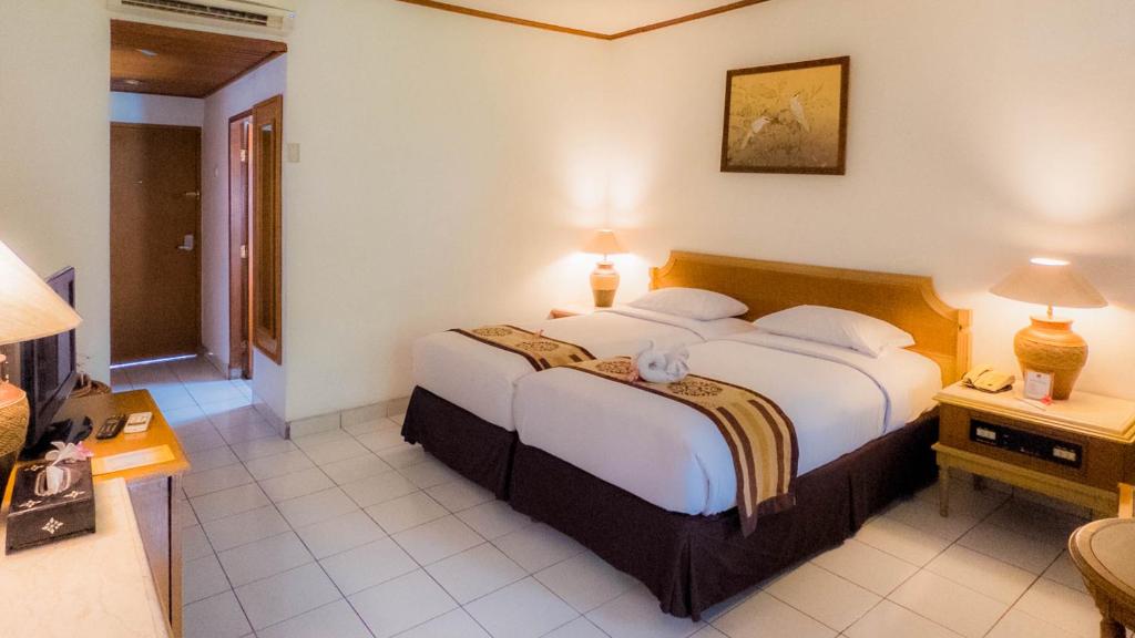Jayakarta Beach Hotel 6