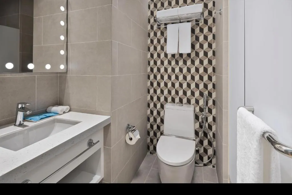 Holiday Inn Express Singapore Serangoon by IHG 1