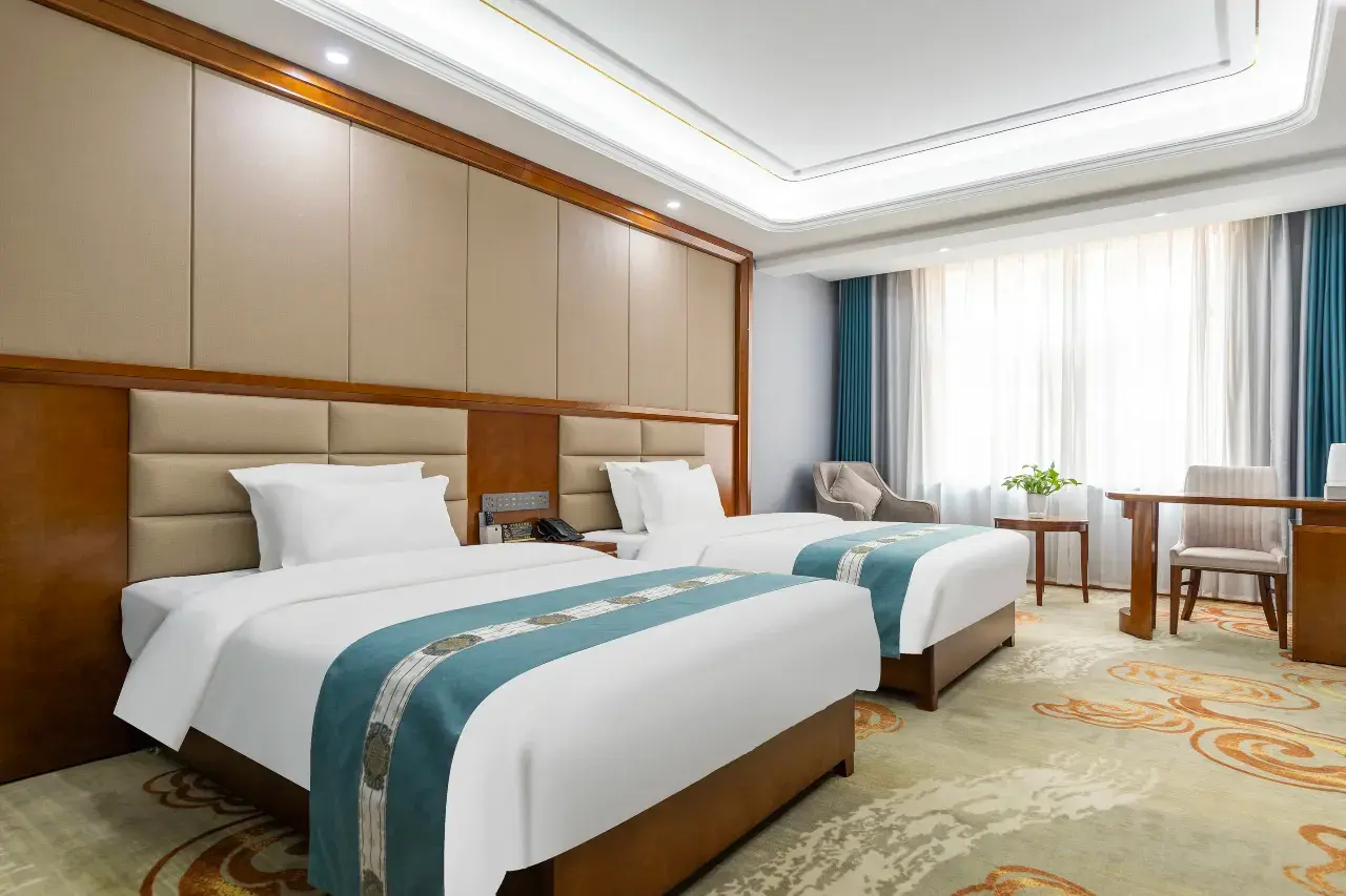 Dunhuang Jinghua Hotel 12