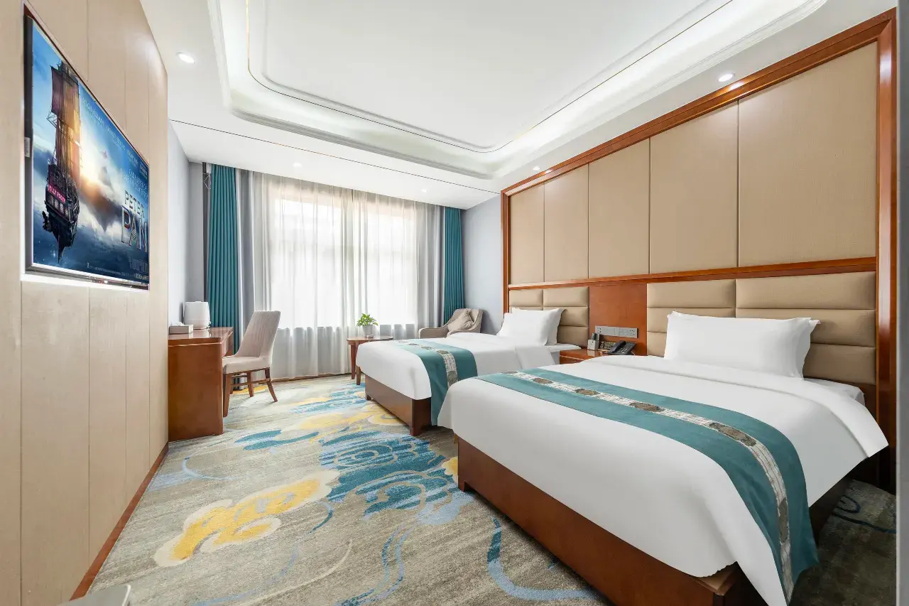 Dunhuang Jinghua Hotel 7