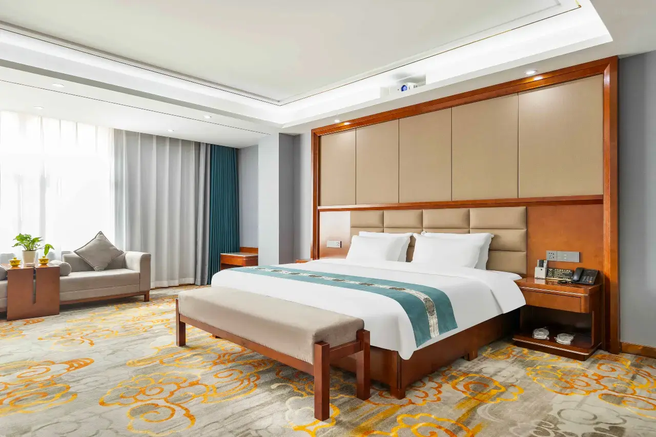 Dunhuang Jinghua Hotel 14