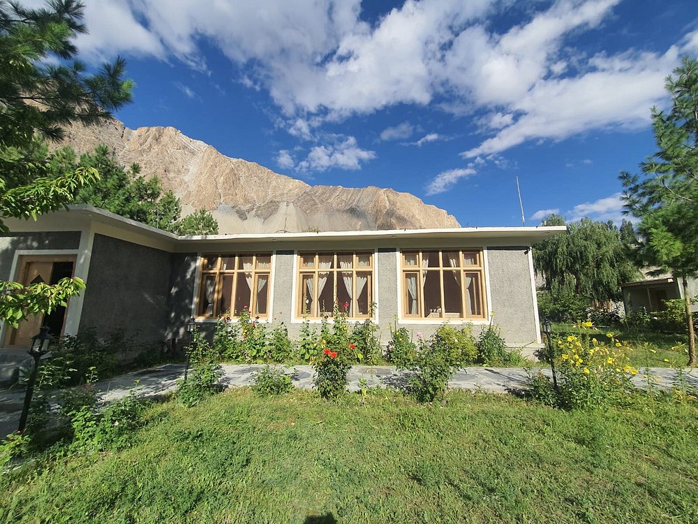 Passu Tourist Lodge 1