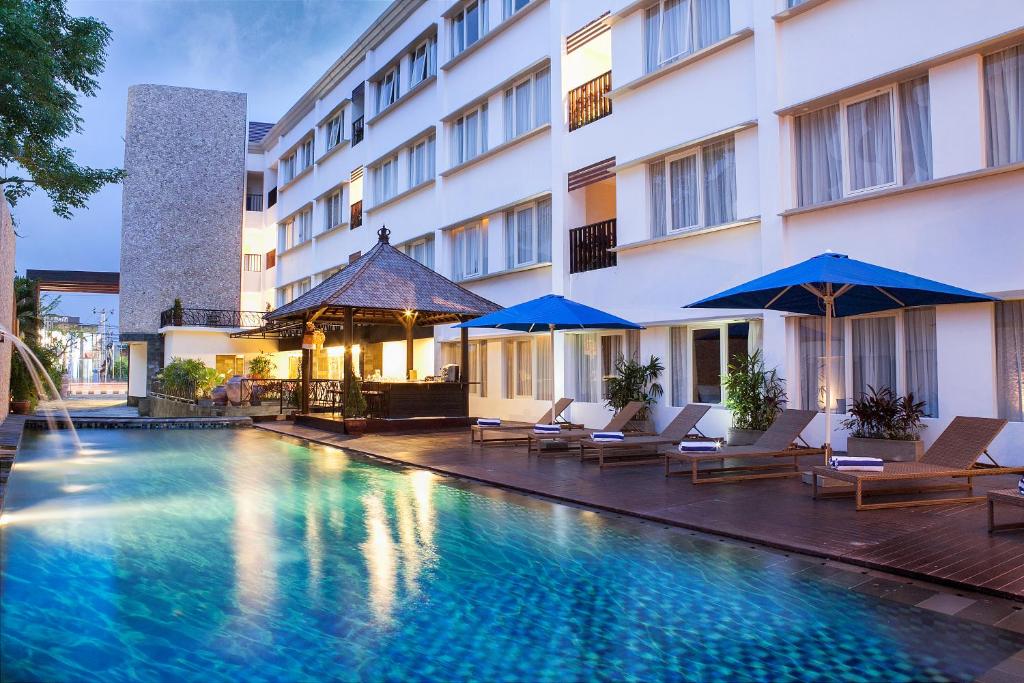 Natya Hotel Kuta 3