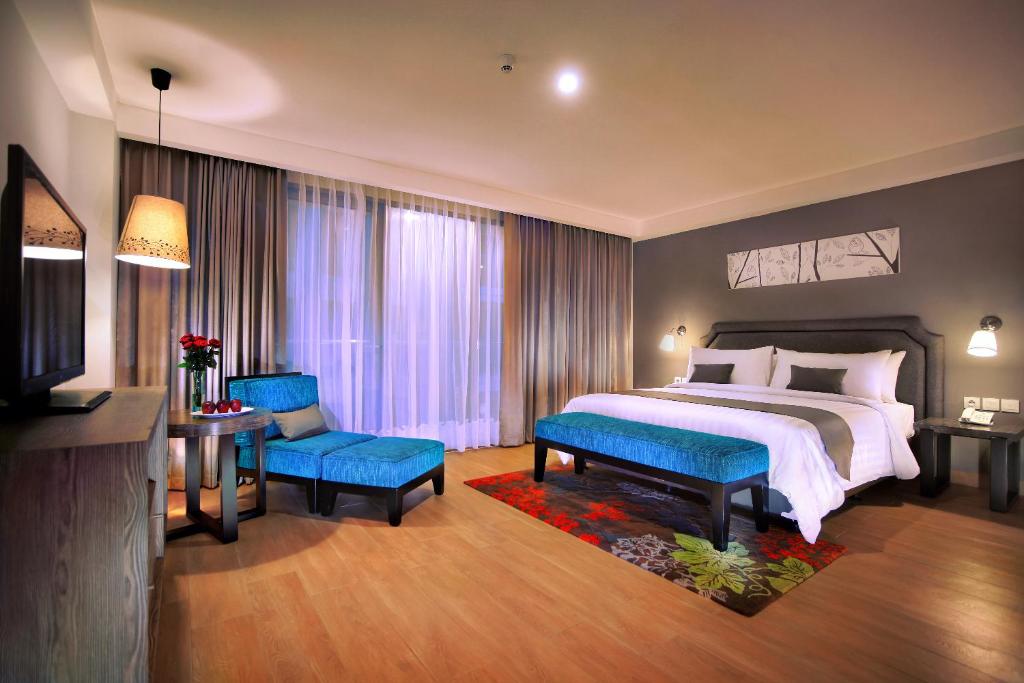 Harper Kuta Hotel by ASTON 3