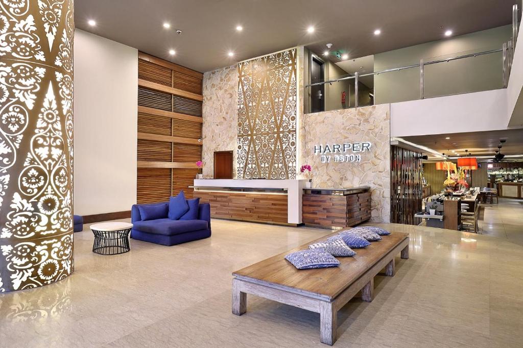 Harper Kuta Hotel by ASTON 7