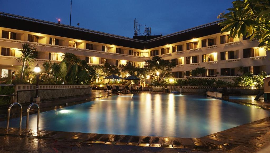 Hotel Santika Premiere Jogja 6