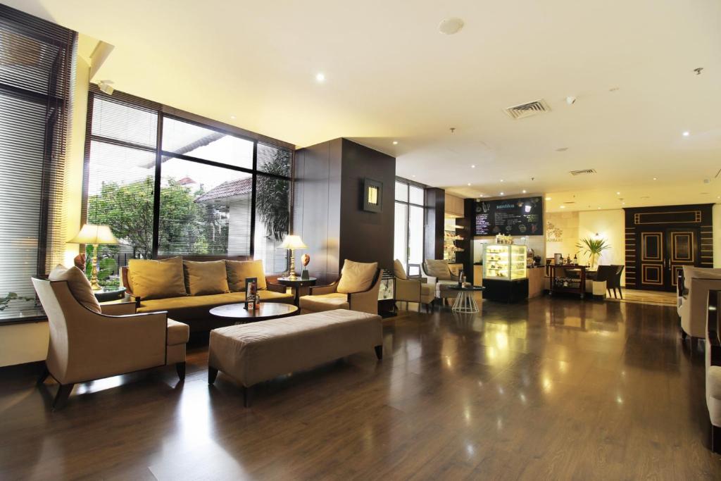 Hotel Santika Premiere Jogja 3