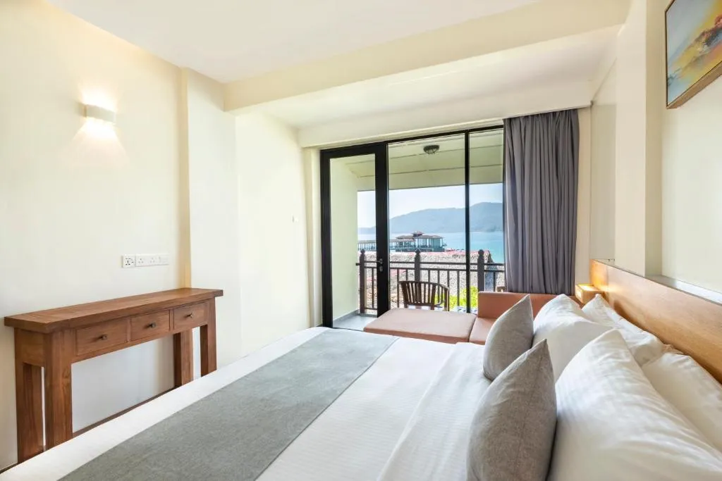 Deluxe Room, Bubu Long Beach Resort 1