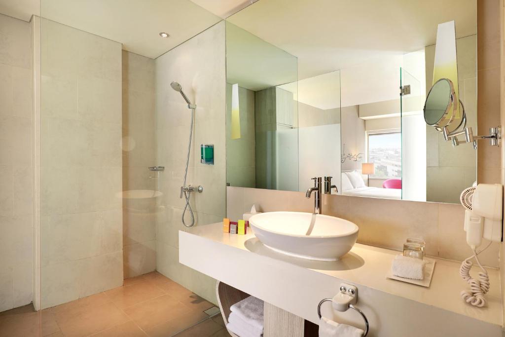 ibis Styles Jakarta Gajah Mada 3