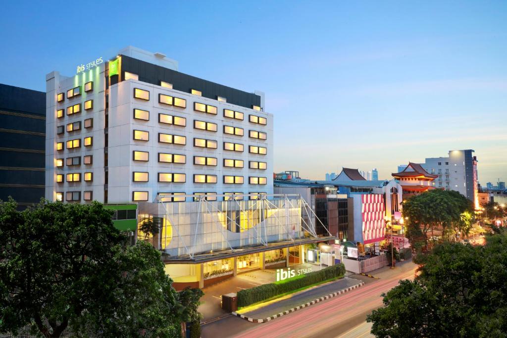 ibis Styles Jakarta Gajah Mada 2