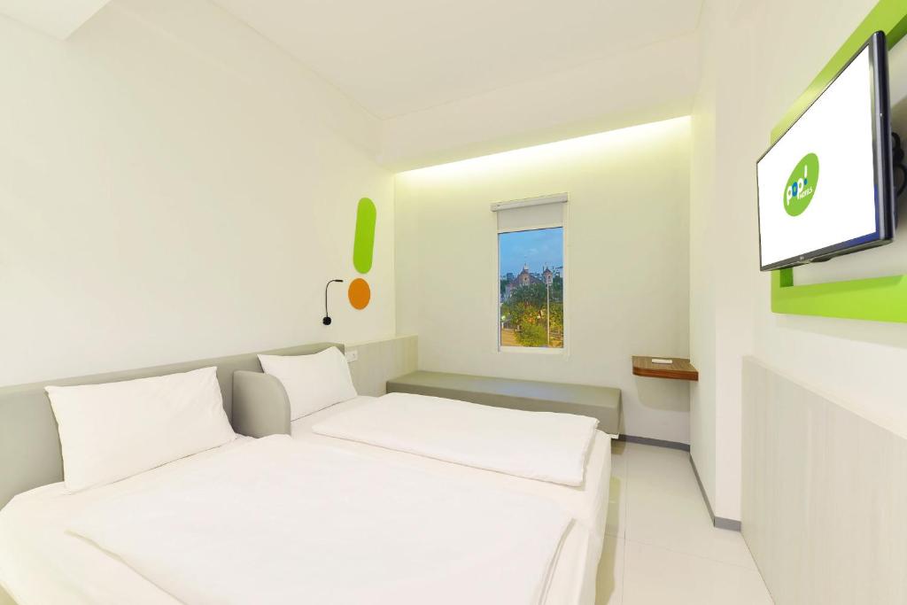 POP! Hotel Pasar Baru 2