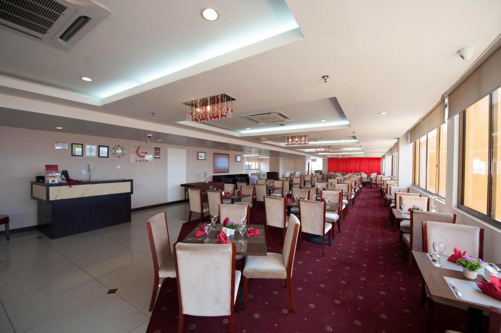 Gaya Centre Hotel  2