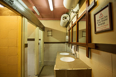 Laban Rata Hut - Non-Heated Dormitory with sharing bathroom 4