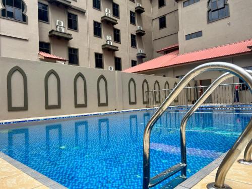 The Grand Puteri Hotel 3