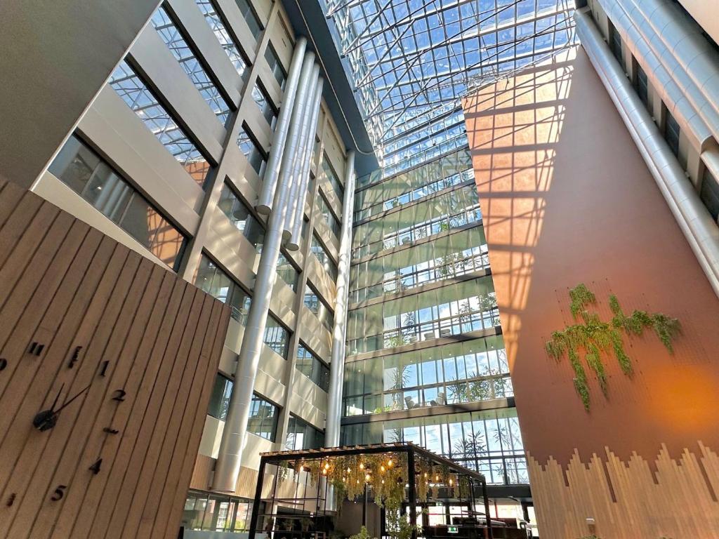 Skyline Airport Hotel 11