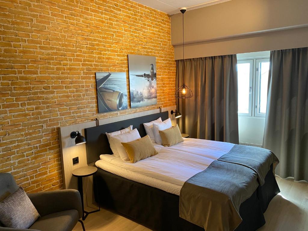 Skyline Airport Hotel 22