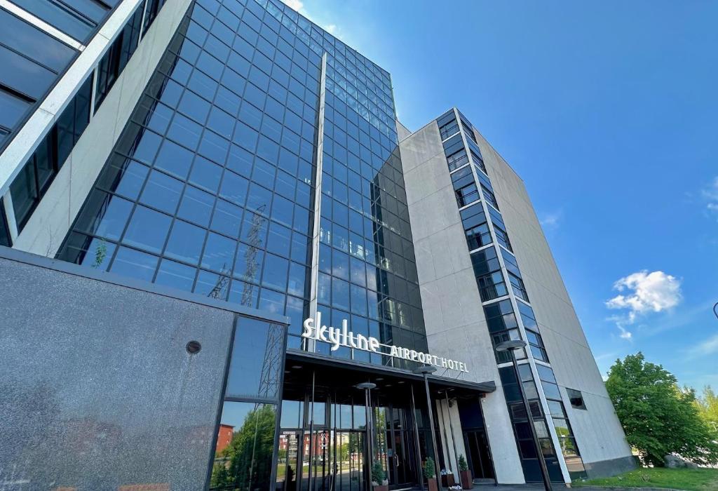 Skyline Airport Hotel 23
