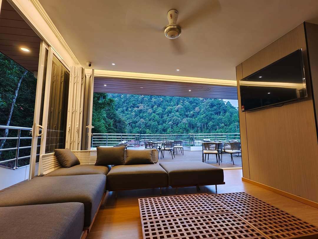 Tasik Kenyir Lake Cruise 9