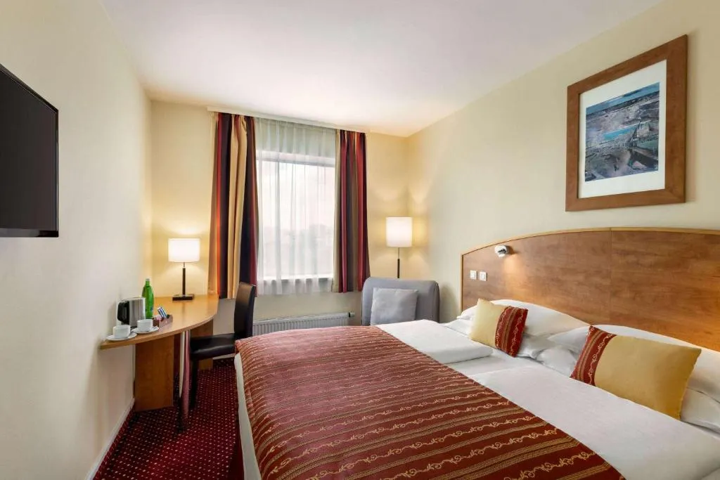 Amedia Express Prague, Trademark Collection by Wyndham 1