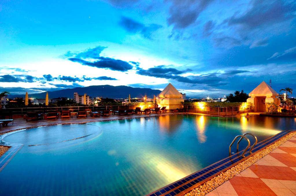 CNX Duangtawan Hotel 7