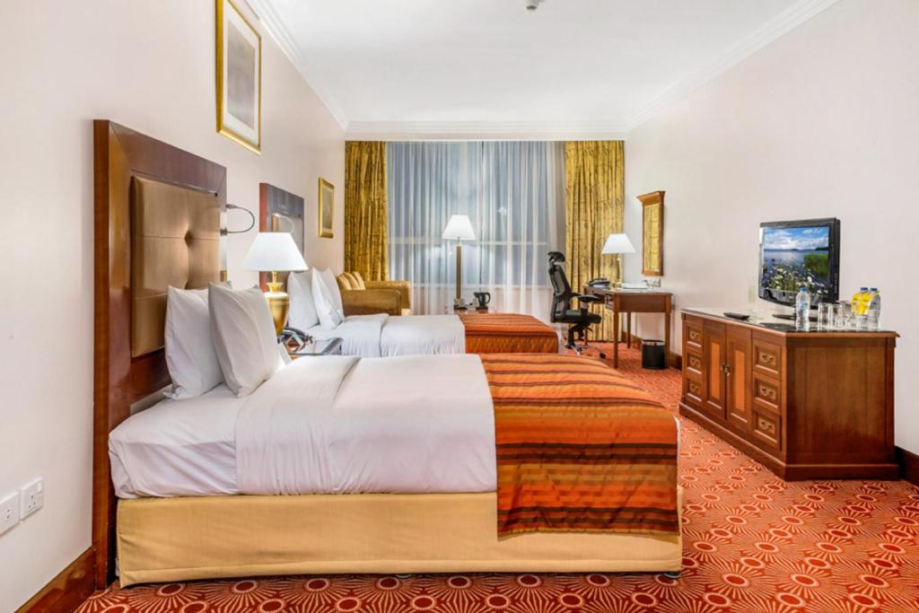 Sunday Holiday International Hotel  6