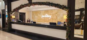 Sunday Holiday International Hotel  3