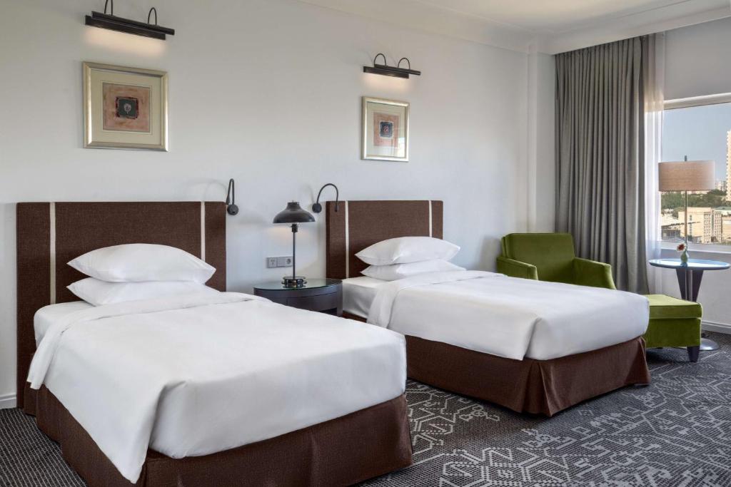 Hyatt Regency 1