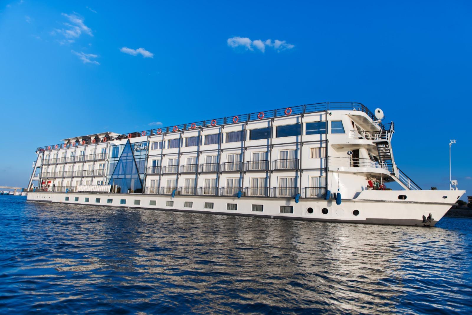 Aswan-Edfu-Luxor Sailing Cruise, Egypt 1