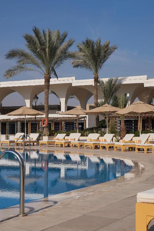Pyramid Park Resort, Cairo 3