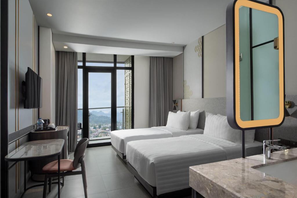 Hotel Santika Premiere 1