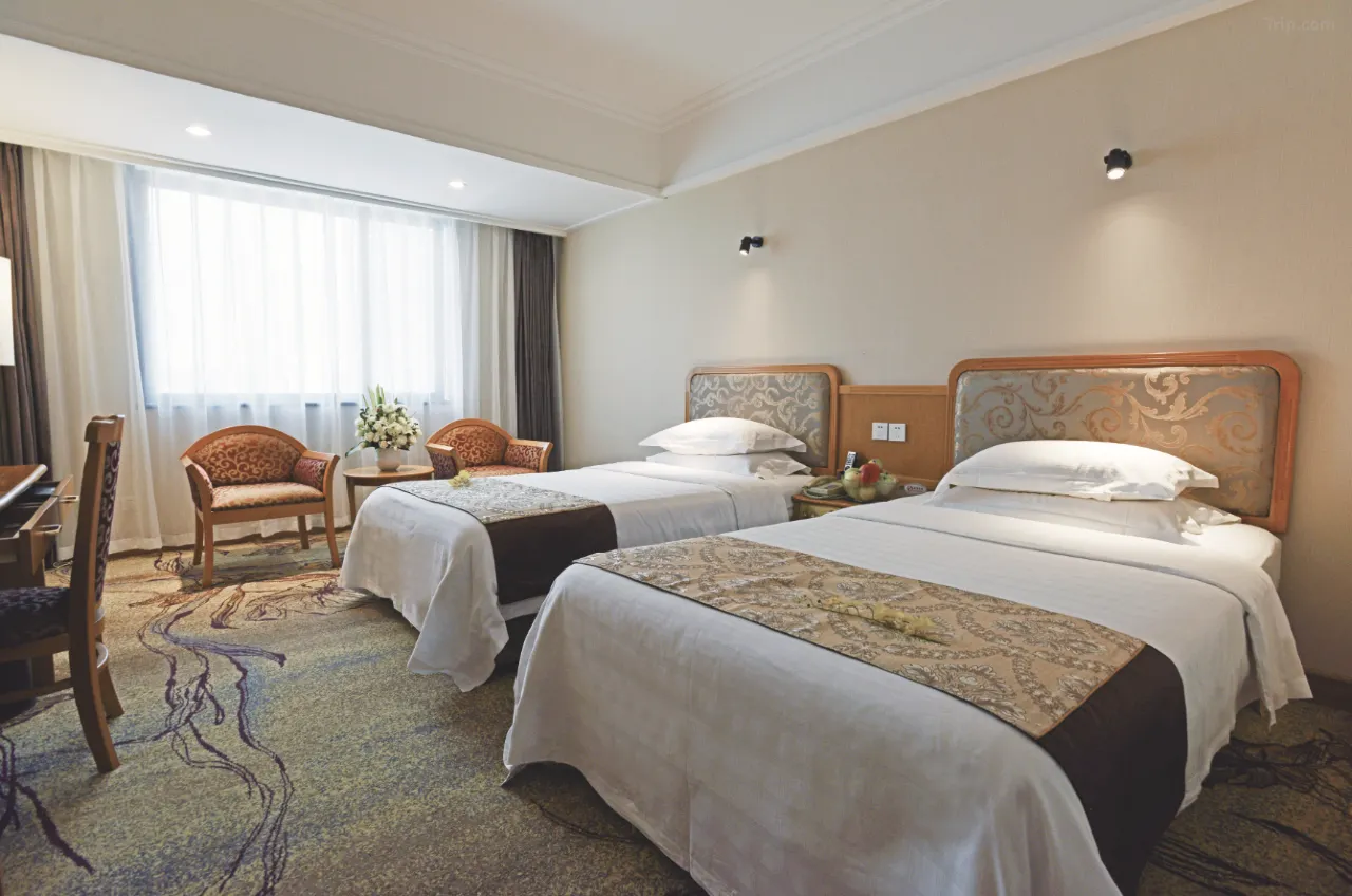 Kunming Wei Long Hotel 1